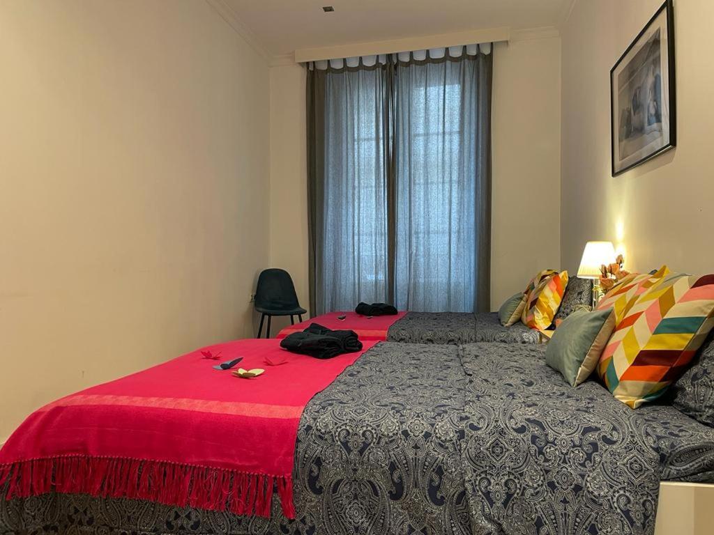 By La Rambla Rooms Barcelona Exterior foto