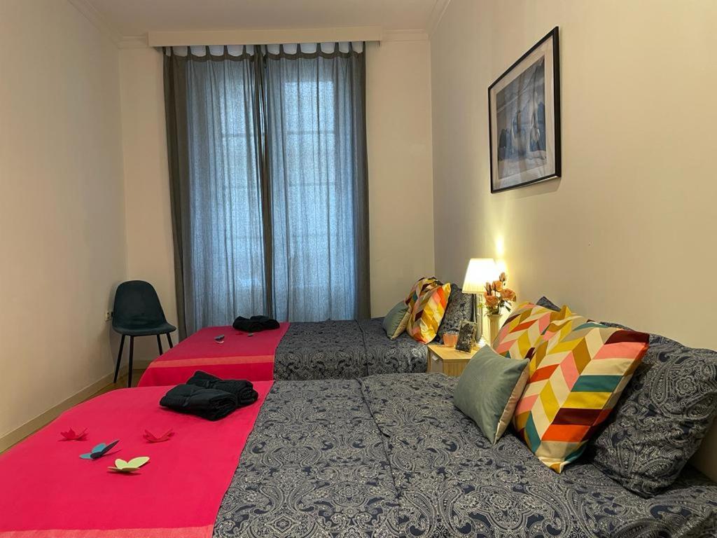 By La Rambla Rooms Barcelona Exterior foto